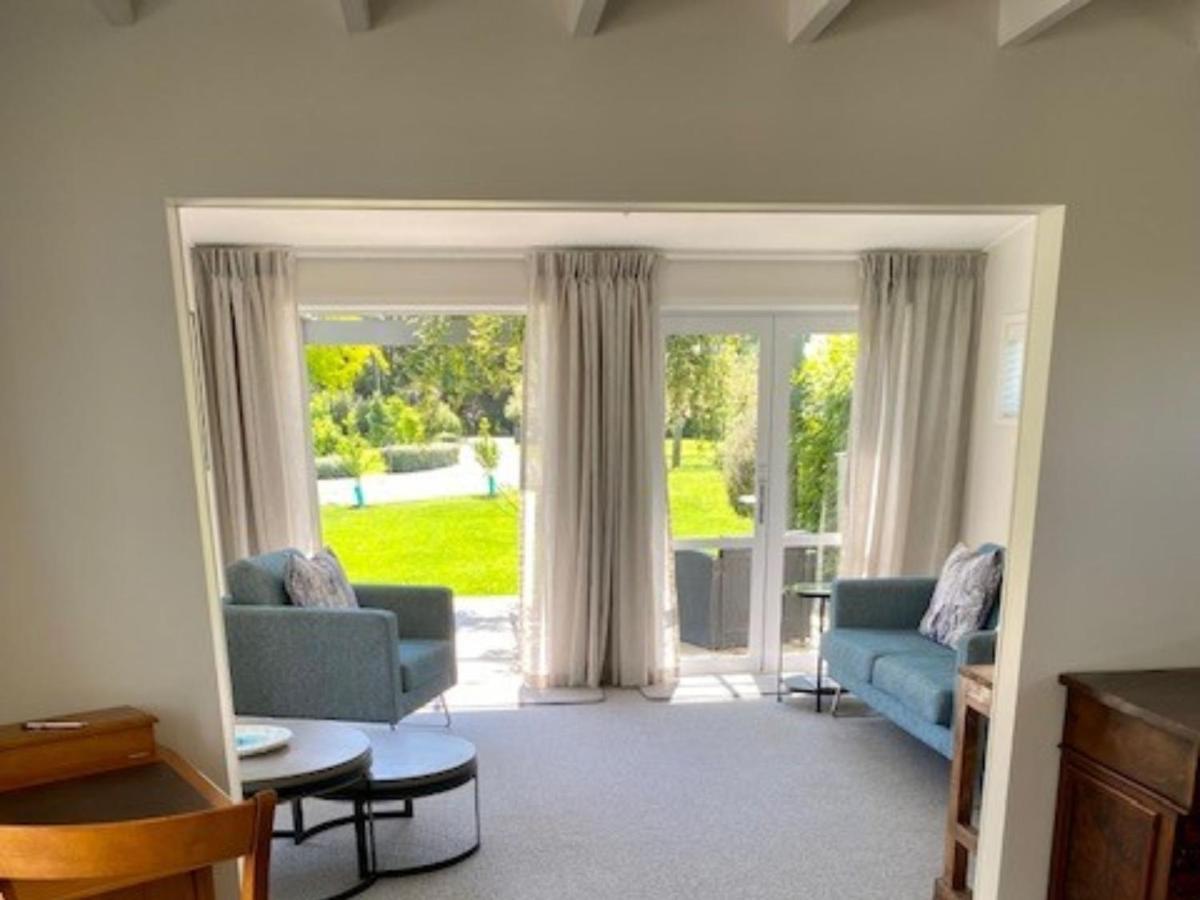 Amuri Villas Clive Bagian luar foto