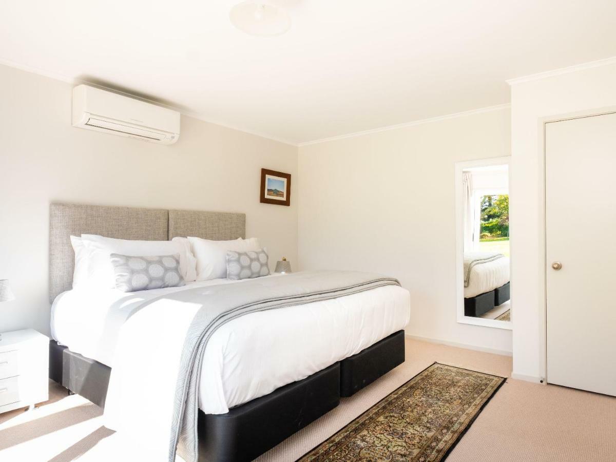 Amuri Villas Clive Bagian luar foto